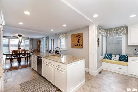 912 1st Ave, Hampton, IL 61256 photo 5