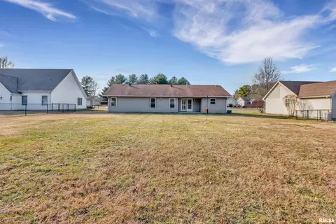 3012 Willow Branch Dr, Herrin, IL 62948 photo 24
