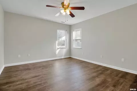 3012 Willow Branch Dr, Herrin, IL 62948 photo 12