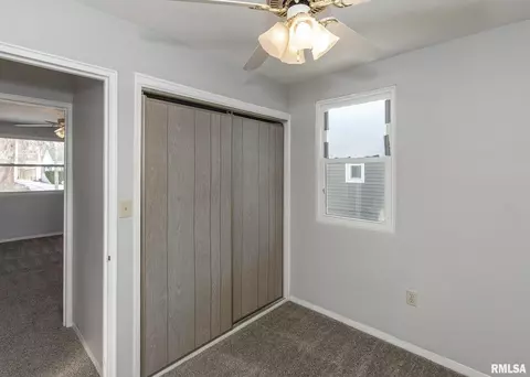 3710 14th Ave, Moline, IL 61265 photo 9