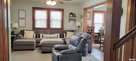 2424 15th Ave, Moline, IL 61265 photo 8