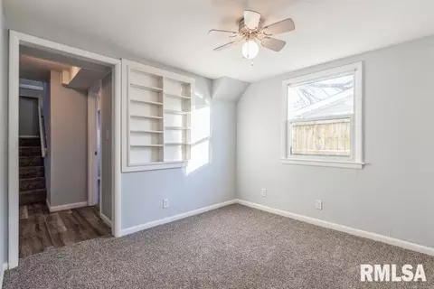 2307 9th St, Silvis, IL 61282 photo 6
