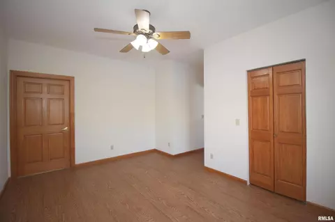 1026 Arbor Dr, Moline, IL 61265 photo 11