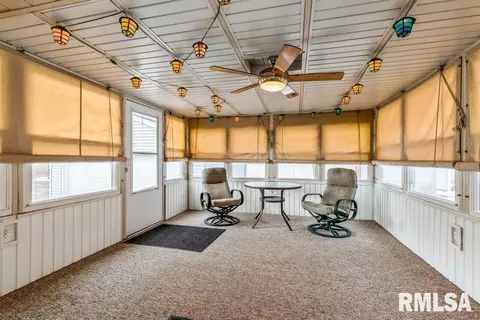 3617 37th St, Moline, IL 61265 photo 13