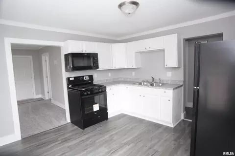 2424 4th Ave, Moline, IL 61265 photo 11