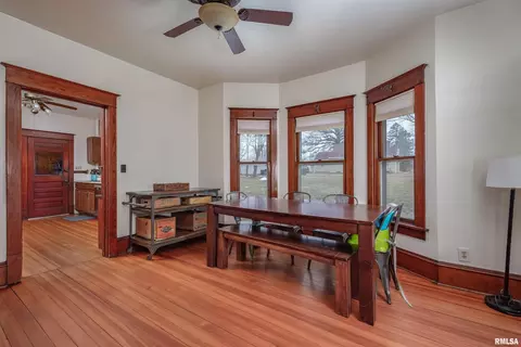 4226 10th Ave, Moline, IL 61265 photo 7