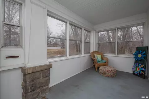 4226 10th Ave, Moline, IL 61265 photo 6