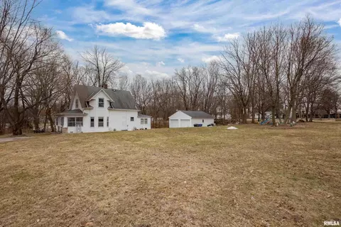 4226 10th Ave, Moline, IL 61265 photo 2