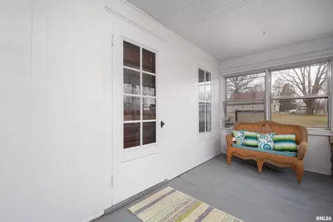 4226 10th Ave, Moline, IL 61265 photo 5