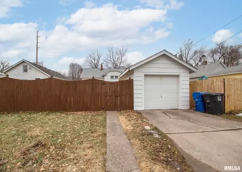 2606 4th St, Moline, IL 61265 photo 20