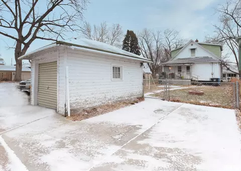 2323 15th St, Moline, IL 61265 photo 27