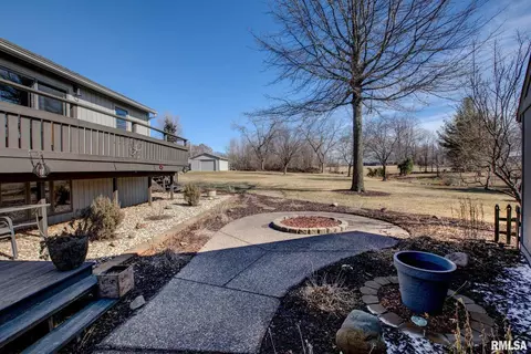 709 14th St, Silvis, IL 61282 photo 3