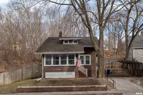 846 27th St, Moline, IL 61265 photo 6