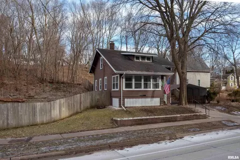 846 27th St, Moline, IL 61265 photo 7