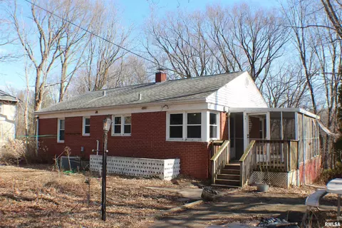 945 26th St, Moline, IL 61265 photo 24