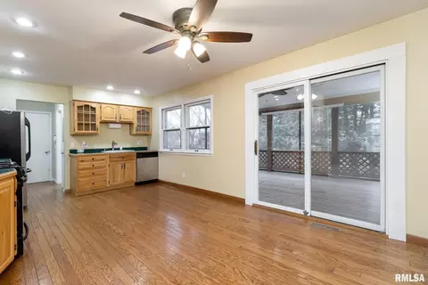 4702 20th Ave, Moline, IL 61265 photo 6