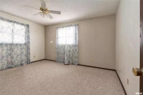 1704 Marcella Dr, Marion, IL 62959 photo 16