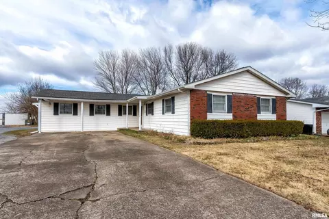 1704 Marcella Dr, Marion, IL 62959 photo 1