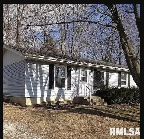207 S 3rd St, Cambridge, IL 61238 photo 1
