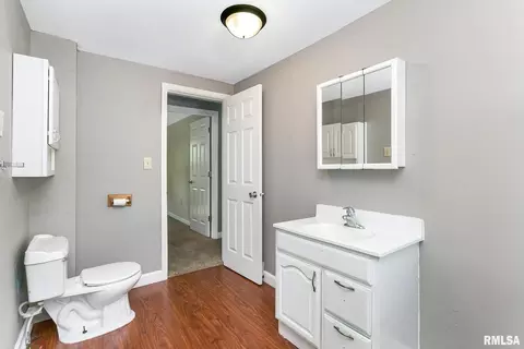 127 8th St, Silvis, IL 61282 photo 14
