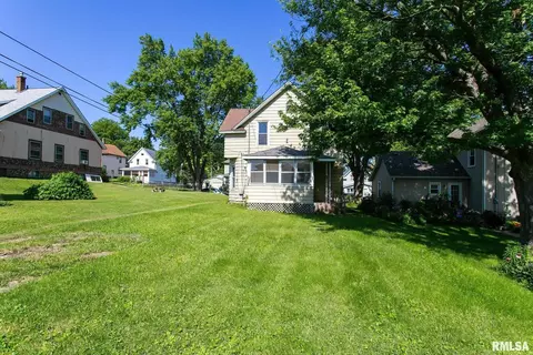 127 8th St, Silvis, IL 61282 photo 20
