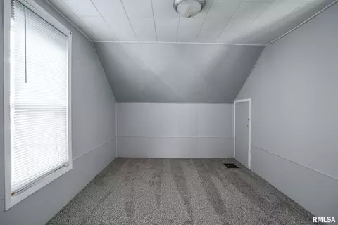 1436 13th St, Moline, IL 61265 photo 14