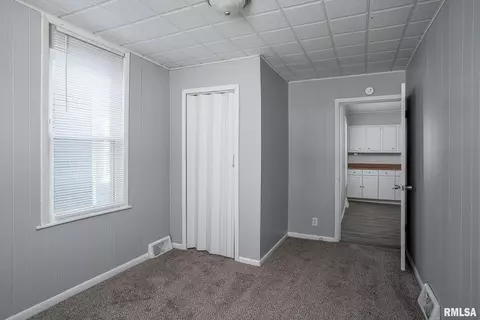 1436 13th St, Moline, IL 61265 photo 11