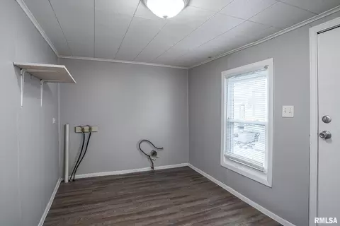1436 13th St, Moline, IL 61265 photo 7