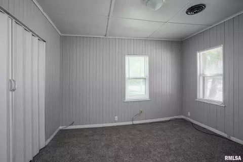 5323 12th Ave, Moline, IL 61265 photo 11
