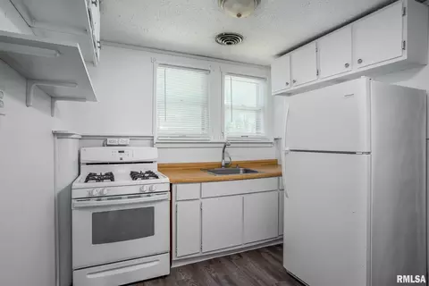 5323 12th Ave, Moline, IL 61265 photo 7