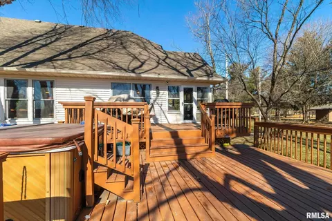 3579 8th St, Moline, IL 61265 photo 32