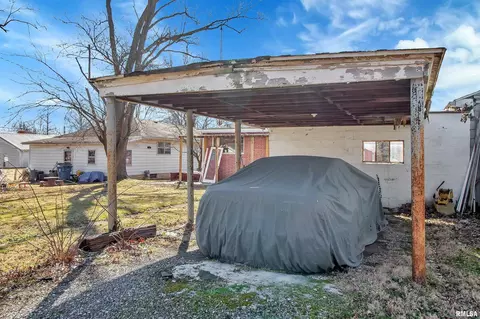 444 Cedar Ave, Du Quoin, IL 62832 photo 4