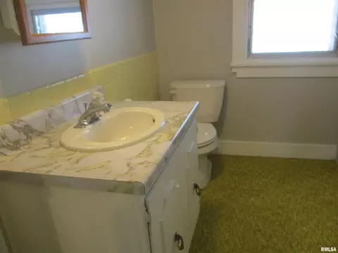 124 Payson St, Kewanee, IL 61443 photo 25