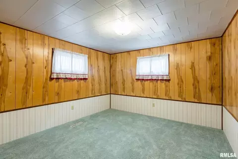 1602 Jackson St, Keithsburg, IL 61442 photo 16