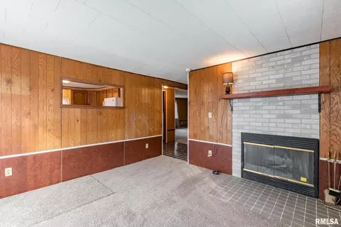 1602 Jackson St, Keithsburg, IL 61442 photo 8