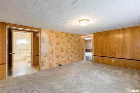 1602 Jackson St, Keithsburg, IL 61442 photo 12