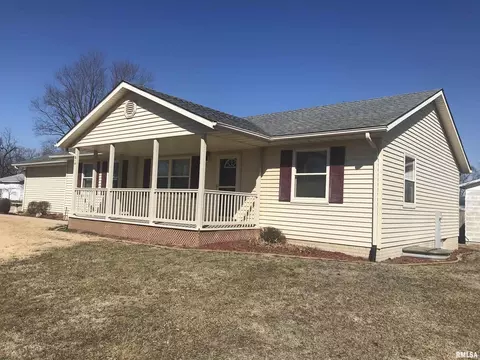 516 3rd St, Colona, IL 61241 photo 2