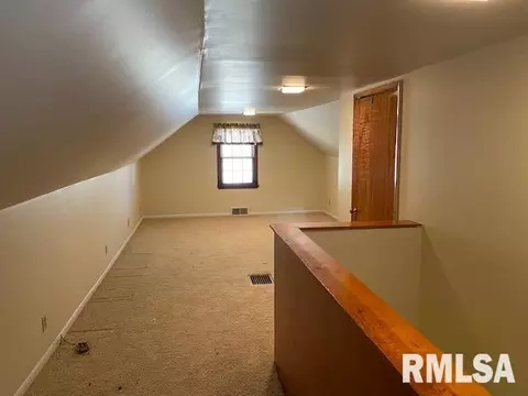1912 30th St, Moline, IL 61265 photo 22