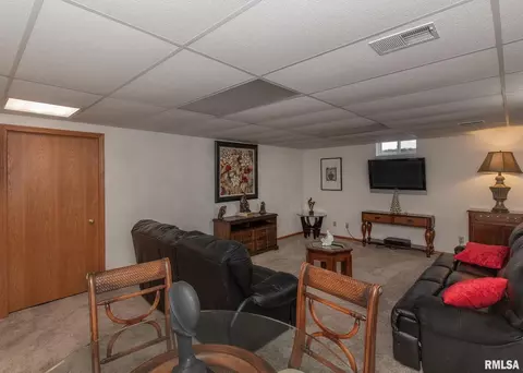 1002 17th Ave, Silvis, IL 61282 photo 24