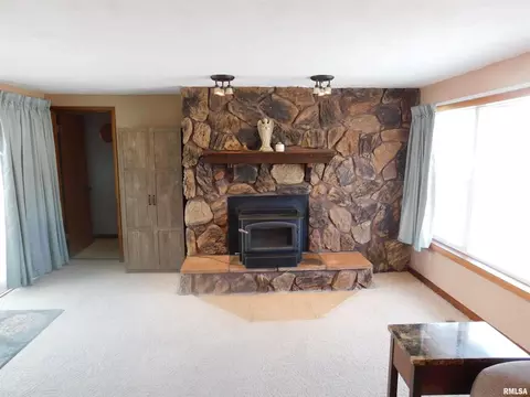 310 E Main St, Atkinson, IL 61235 photo 13