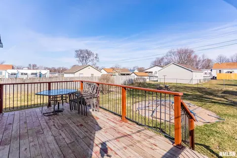 305 4th Ave, Colona, IL 61241 photo 6