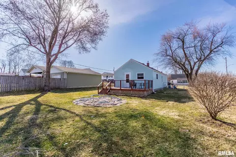 305 4th Ave, Colona, IL 61241 photo 4