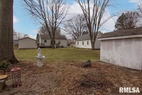 922 42nd St, Moline, IL 61265 photo 20