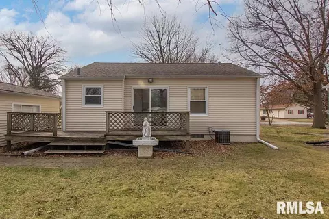922 42nd St, Moline, IL 61265 photo 22