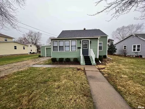 601 NE 4th Ave, Aledo, IL 61231 photo 13