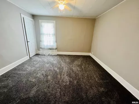 2416 7th Ave, Moline, IL 61265 photo 10