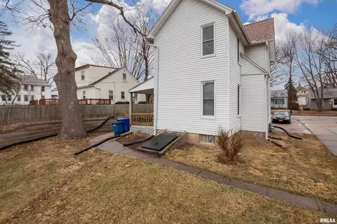 1307 3rd St #A, Moline, IL 61265 photo 14