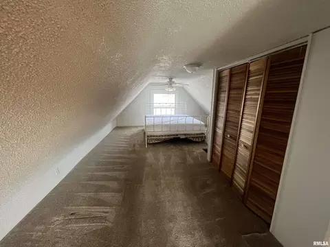 2432 4th Ave, Moline, IL 61265 photo 11