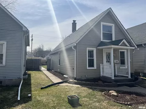2432 4th Ave, Moline, IL 61265 photo 2