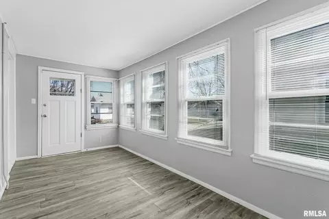 516 24th Ave, Moline, IL 61265 photo 3